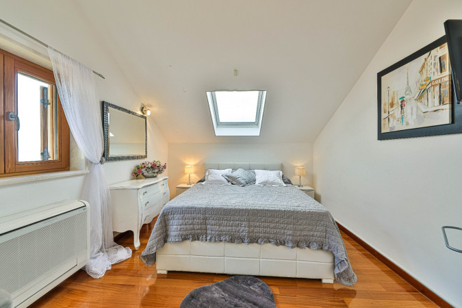 Villa Tomislav Split, s bazenom i pogledom na more Split