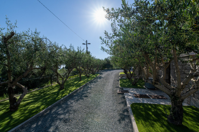 Villa Tomislav Split, s bazenom i pogledom na more Split